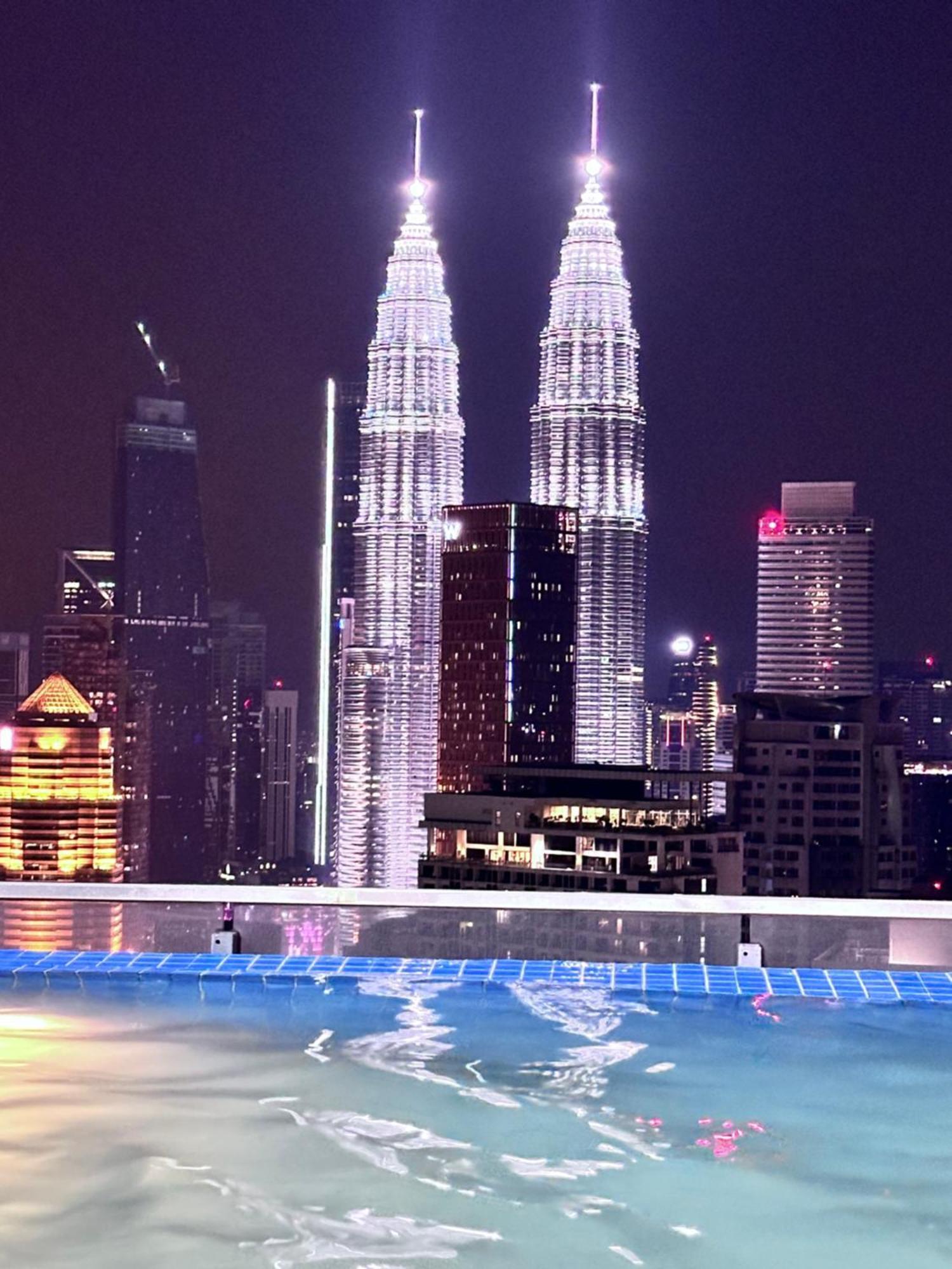The Luxe Infinitum Klcc By Kl Malaysia Apartment Kuala Lumpur Luaran gambar