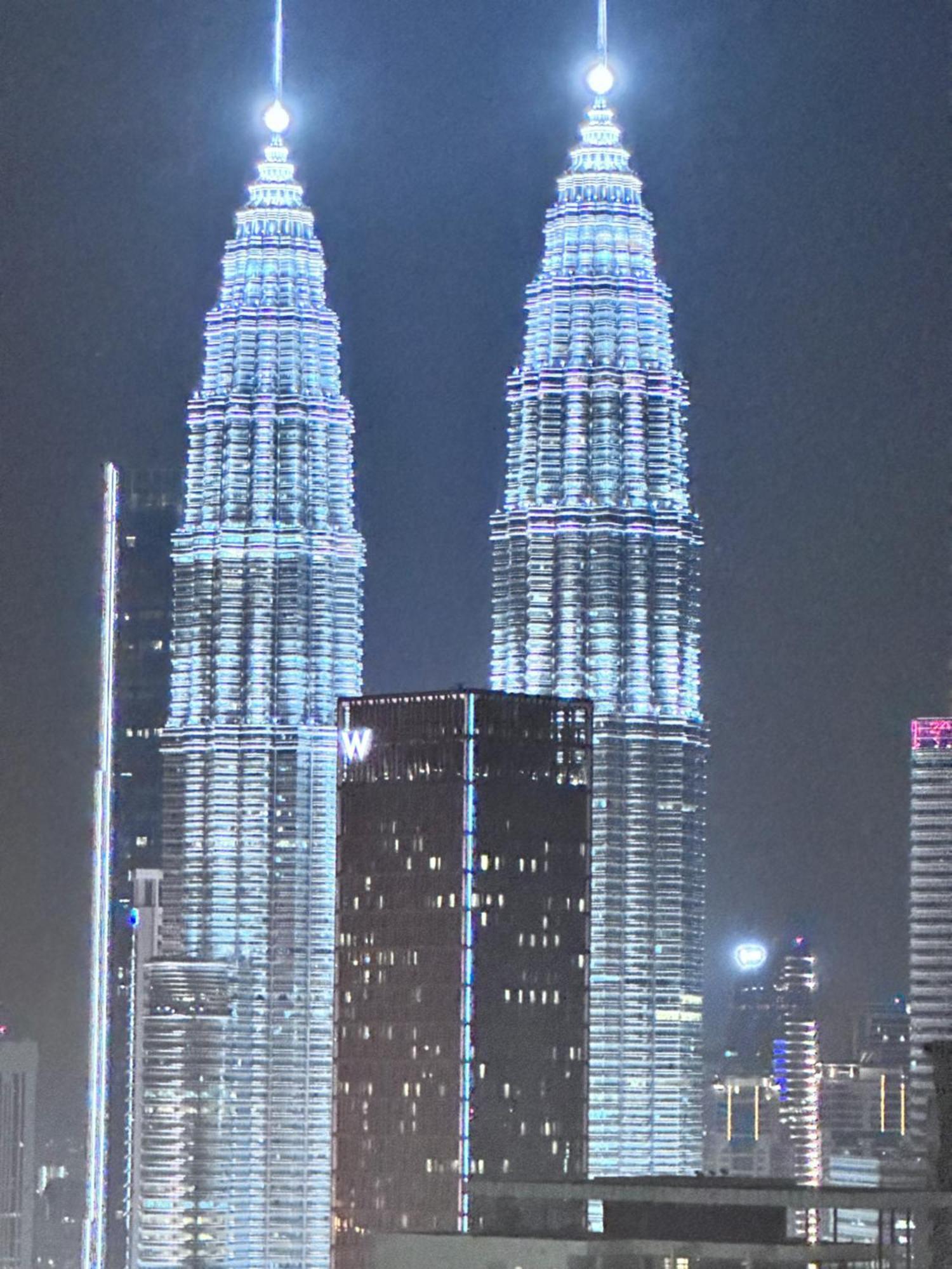 The Luxe Infinitum Klcc By Kl Malaysia Apartment Kuala Lumpur Luaran gambar