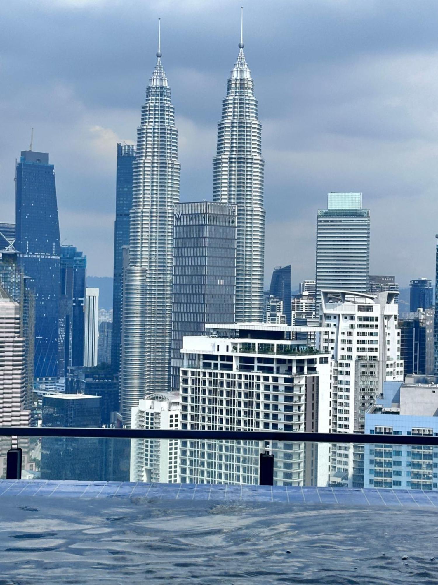 The Luxe Infinitum Klcc By Kl Malaysia Apartment Kuala Lumpur Luaran gambar